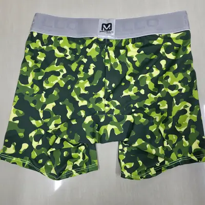 Camuflado verde, espalda